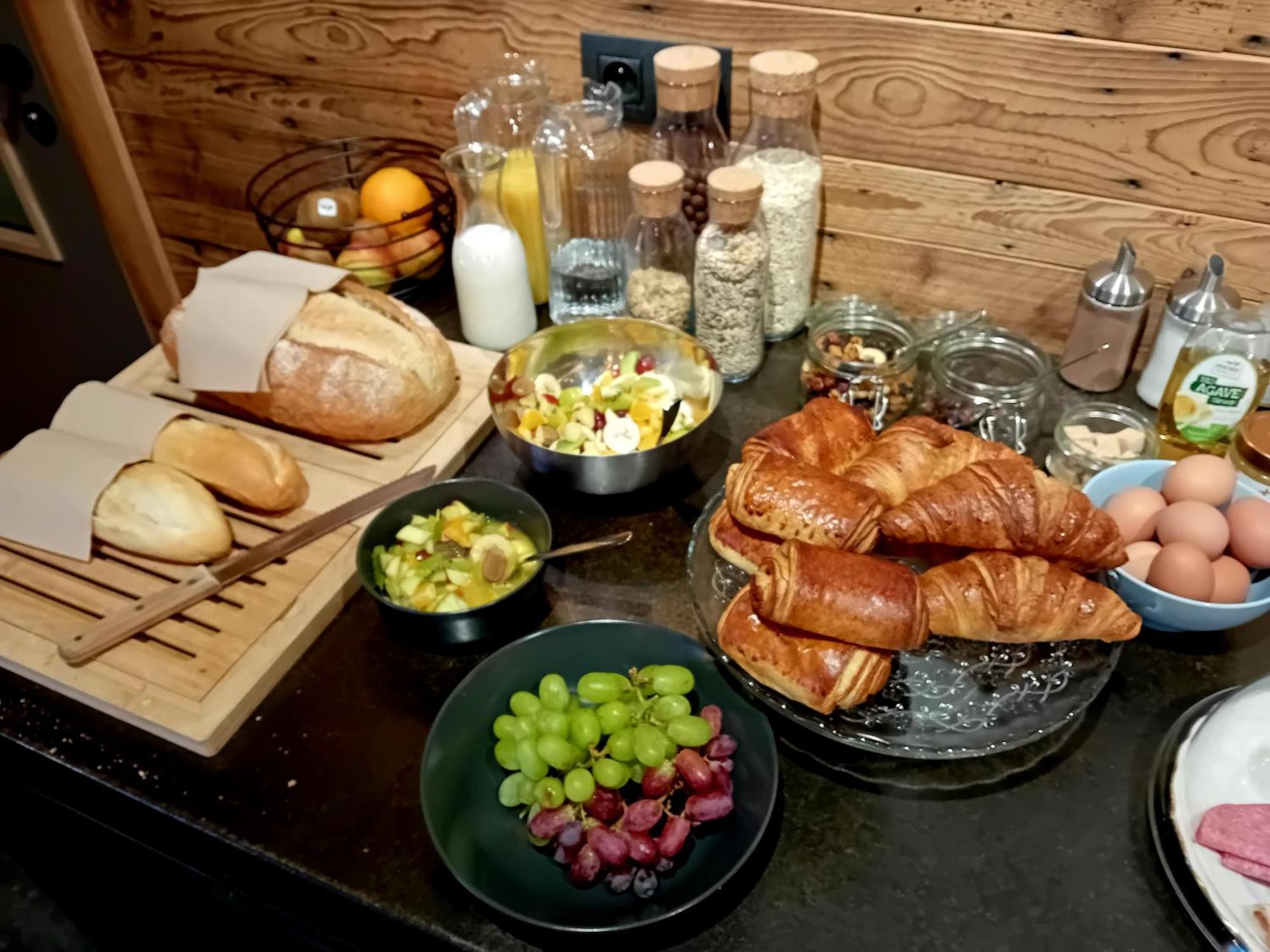 Renee Cense Bed and Breakfast Houffalize Εξωτερικό φωτογραφία